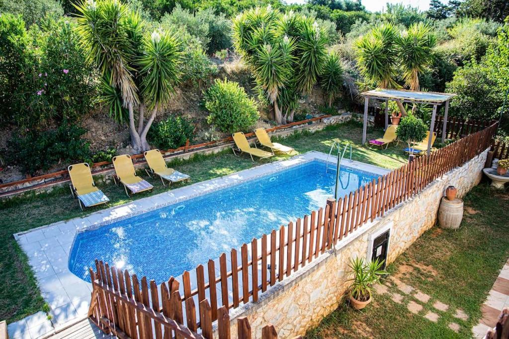 Vicina - In Platanias And 4min By The * Chania (Crete)